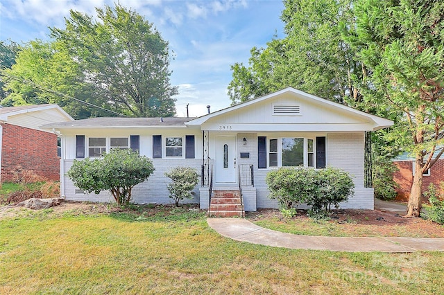 3915 Crestridge Dr, Charlotte, NC 28217 - photo 1