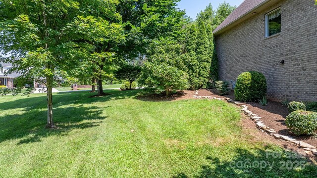 2301 Willow Creek Dr, Newton, NC 28658 - view of green lawn