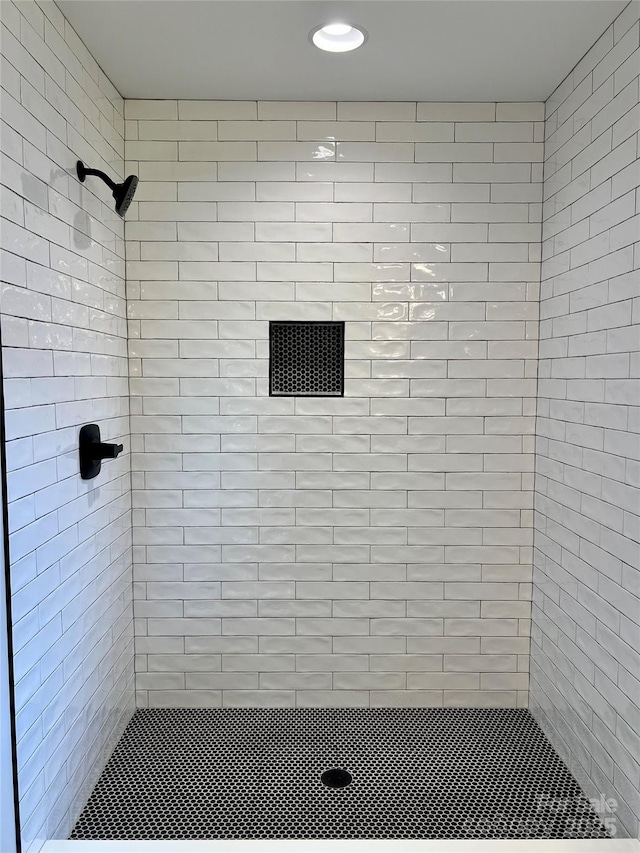234 W Vance St, China Grove, NC 28023 - full bath with a tile shower and recessed lighting