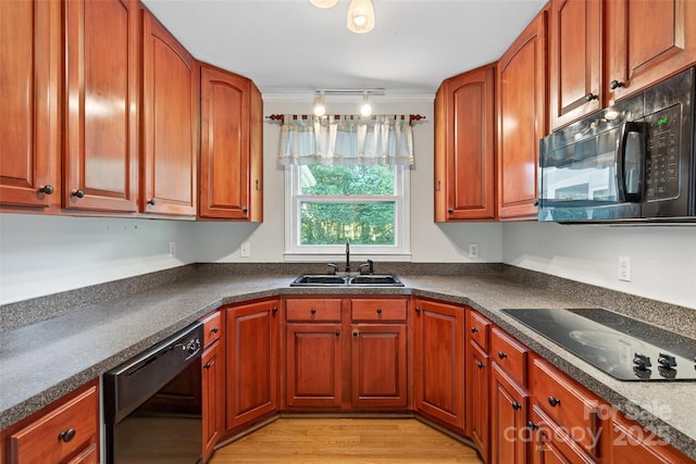 3135 Charlyne Dr, Hendersonville, NC 28792 - photo 10