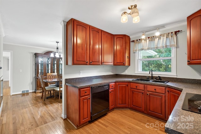 3135 Charlyne Dr, Hendersonville, NC 28792 - photo 11