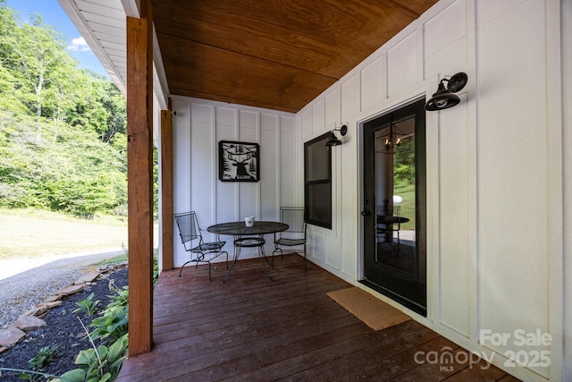 131 Tobacco Trl, Canton, NC 28716 - photo 3