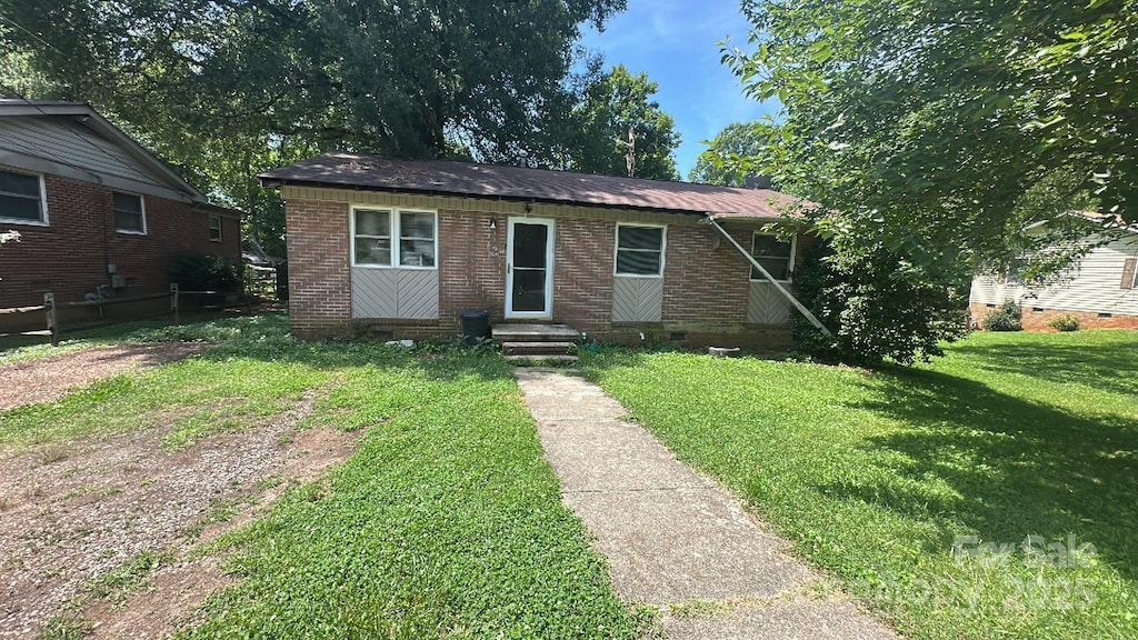1229 Elizabeth Ave, Statesville, NC 28677 - photo 1