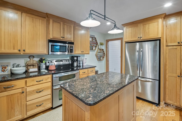 6500 Duck Creek Rd, Lenoir, NC 28645 - photo 23