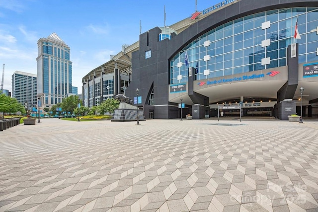 9312 Munsing Dr Unit 144, Charlotte, NC 28269 - surrounding community featuring a city view