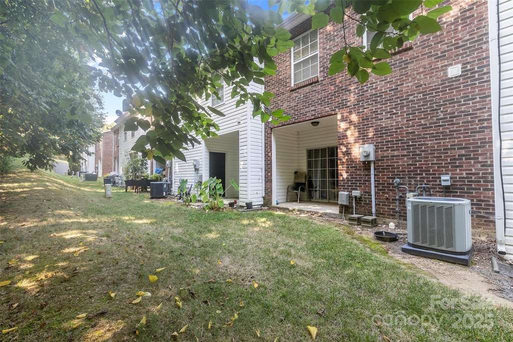 2476 Ryerson Ct, Charlotte, NC 28213 - photo 4
