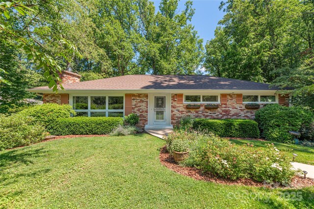 24 Woodcrest Rd, Asheville, NC 28804 - photo 1