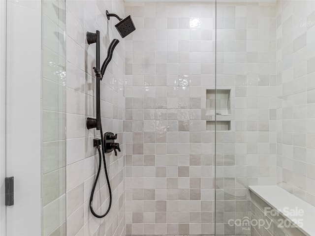 80 Raven Rock Vis, Lake Toxaway, NC 28747 - full bathroom featuring a tile shower