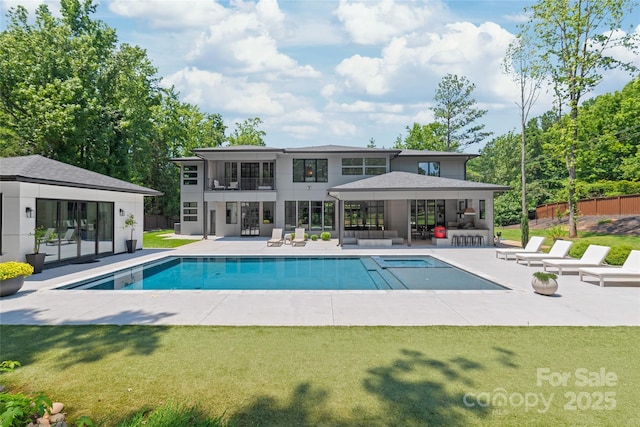 8403 Sarsfield Ct, Waxhaw, NC 28173 - view of pool with a patio and an in-ground hot tub