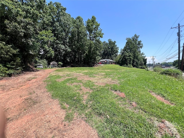 891 E Court St, Marion, NC 28752 - photo 12