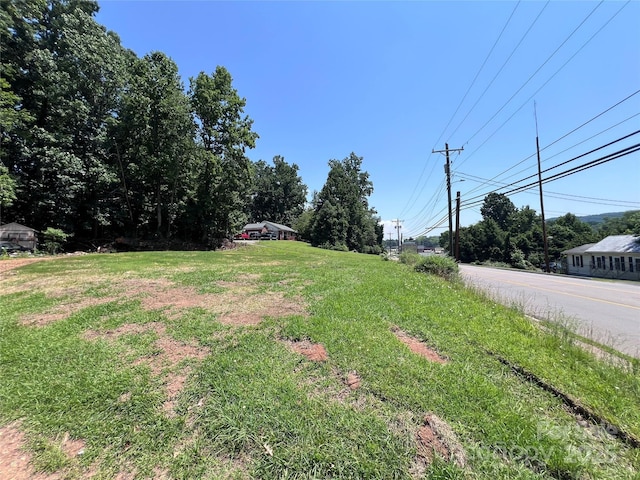 891 E Court St, Marion, NC 28752 - photo 14