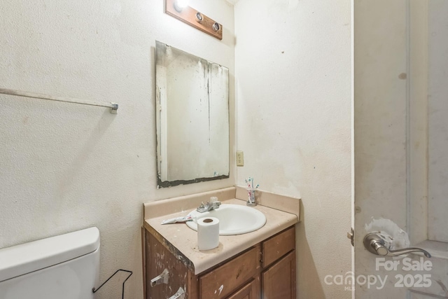 949 Capetown Ln, Clover, SC 29710 - photo 2