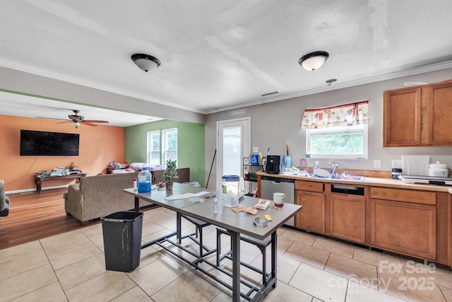 949 Capetown Ln, Clover, SC 29710 - photo 13
