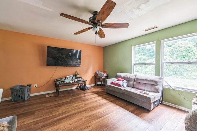 949 Capetown Ln, Clover, SC 29710 - photo 14