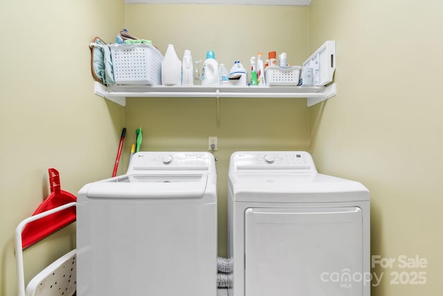 123 Clearwater Dr, Morganton, NC 28655 - washroom featuring washing machine and dryer