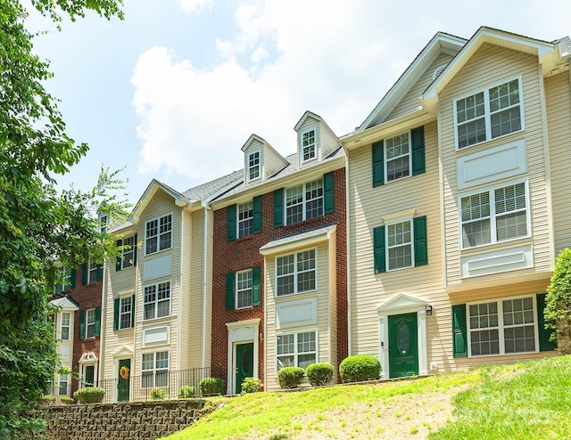 10011 Treeside Ln, Matthews, NC 28105 - view of colonial-style house