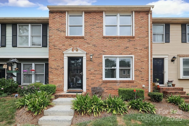 9403 Lexington Cir Unit C, Charlotte, NC 28213 - photo 1