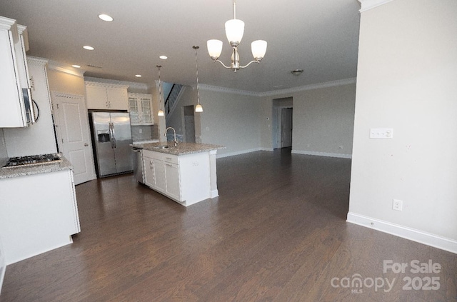 128 Carolina Ash Ln, Mooresville, NC 28117 - kitchen featuring crown molding, stainless steel appliances, recessed lighting, white cabinets, and open floor plan