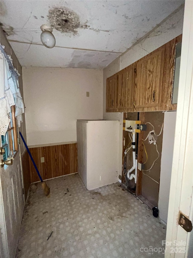916 Steep Hill Rd, Belmont, NC 28012 - unfurnished room with light flooring, wainscoting, and wood walls