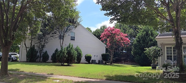 18302 Victoria Bay Dr, Cornelius, NC 28031 - photo 2