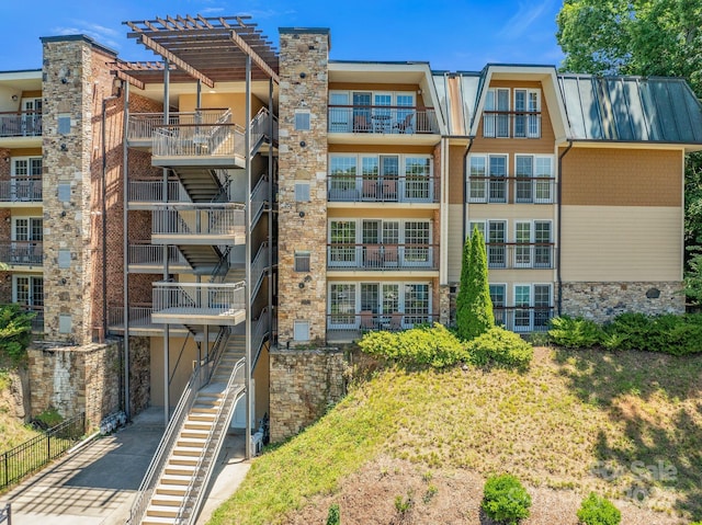 111 Bowling Park Rd Unit 111, Asheville, NC 28803 - photo 2