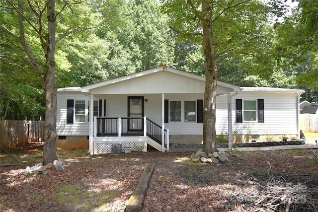 6264 Burnhurst Ln, Denver, NC 28037 - view of front facade with crawl space and covered porch