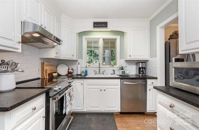 520 Moncure Dr, Charlotte, NC 28209 - photo 13