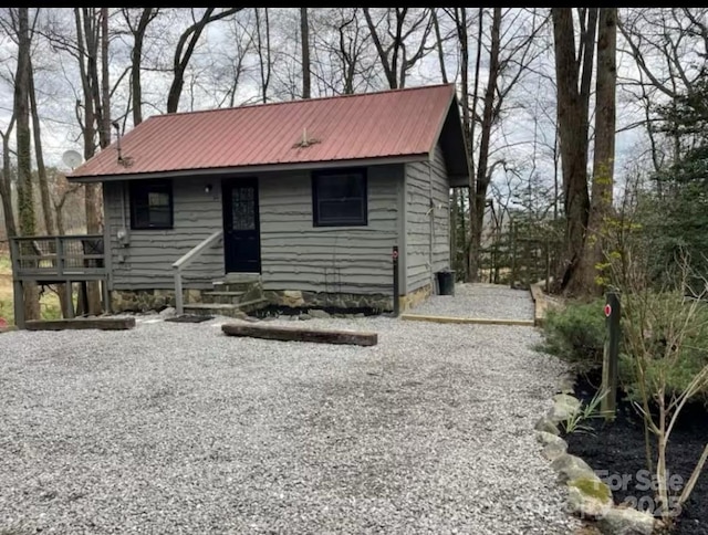 60 Walden Pond Rd, Bryson City, NC 28713 - view of front of property featuring a metal roof and entry steps