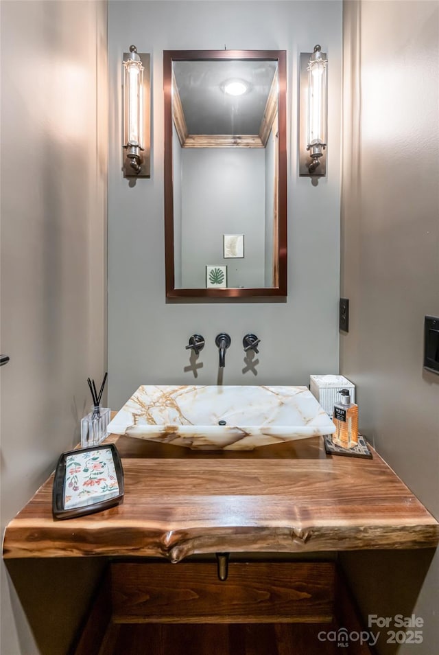 14 Clear Fork Ln, Fairview, NC 28730 - bathroom with vanity