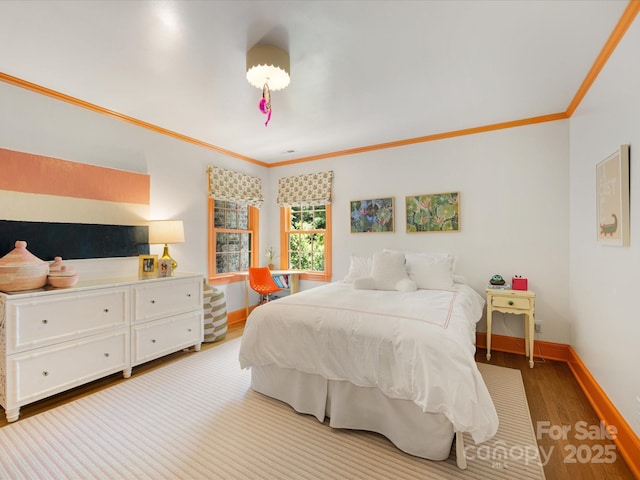 2912 Wheelock Rd, Charlotte, NC 28211 - bedroom featuring wood finished floors and ornamental molding