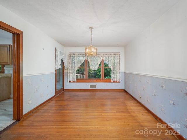 12 Robertson St, Burnsville, NC 28714 - photo 9
