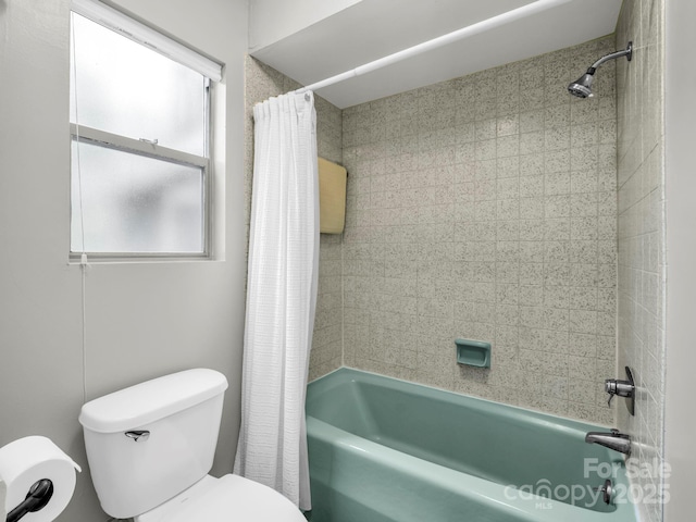 140 W Lake Dr Unit 301, Lake Lure, NC 28746 - full bathroom featuring toilet and shower / bath combination with curtain