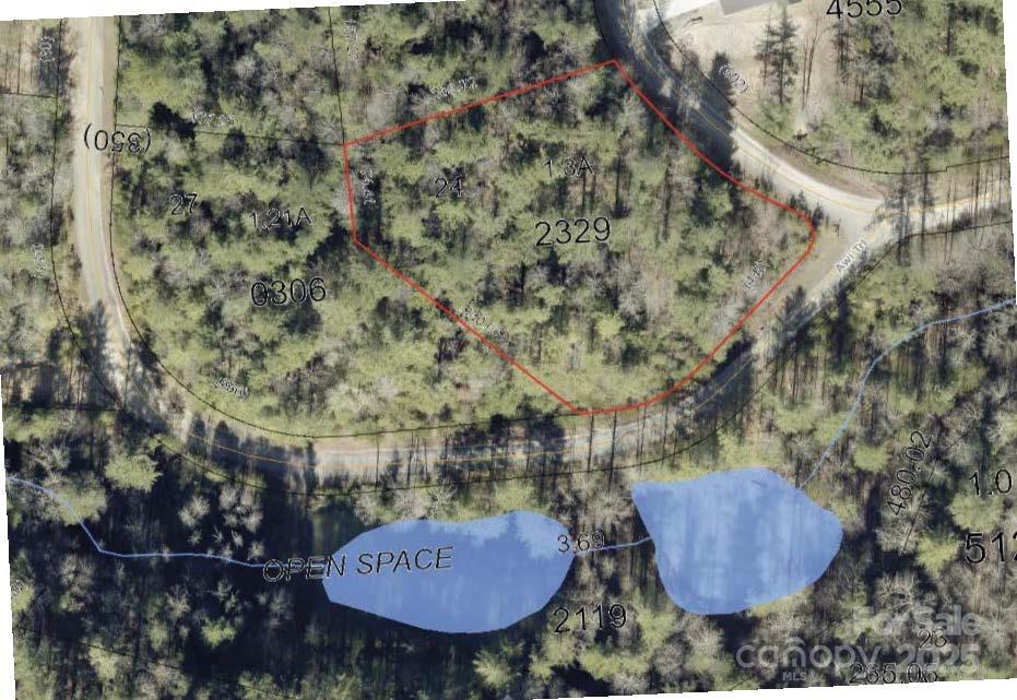 000 Awi Trl Unit 24, Hendersonville, NC 28739 - photo 1