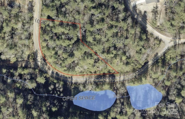 000 Awi Trl Unit 27, Hendersonville, NC 28739 - photo 1
