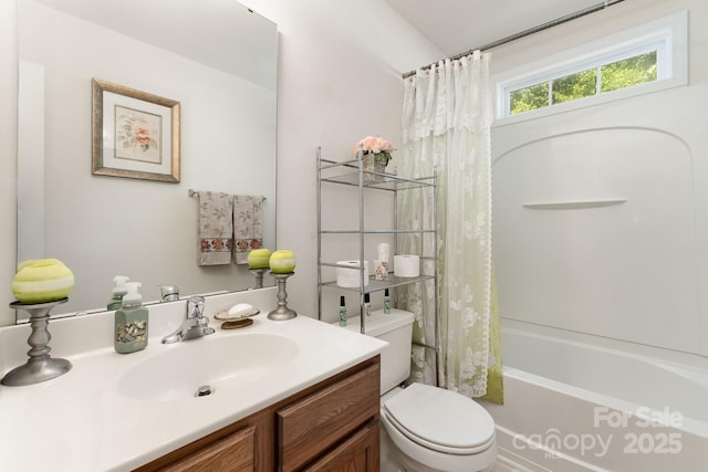 13412 Golden Apple Ct, Charlotte, NC 28215 - photo 27