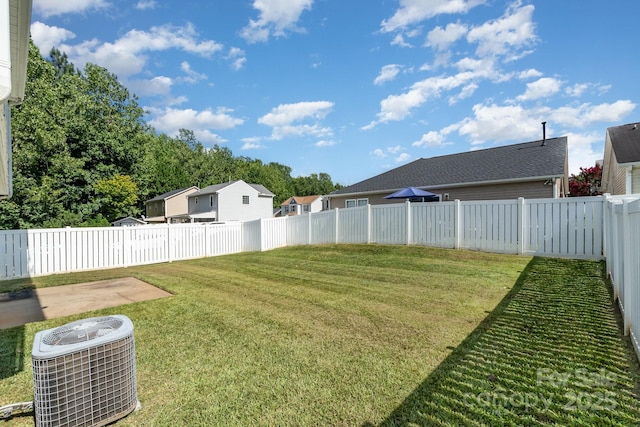 13412 Golden Apple Ct, Charlotte, NC 28215 - photo 30