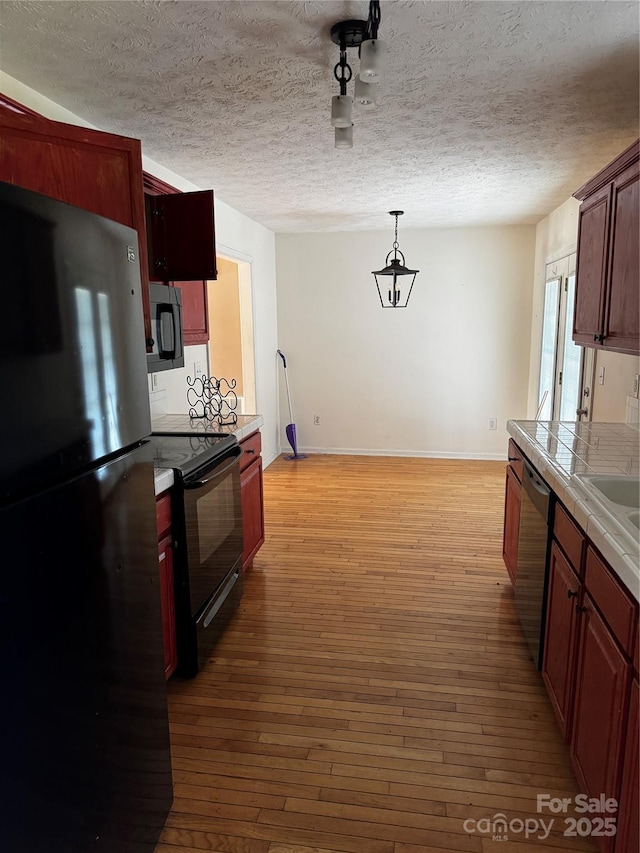147 Freshfield Dr, Hudson, NC 28638 - photo 4