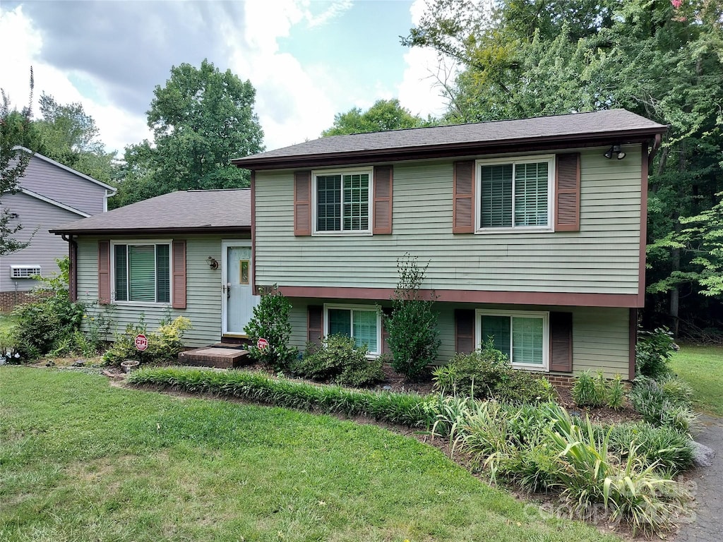 1216 Ogden Pl, Charlotte, NC 28213 - photo 1