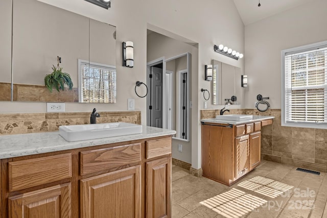 10179 Claybrooke Dr, Charlotte, NC 28262 - photo 12