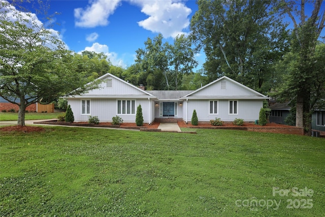 4350 Old Saybrook Ct, Charlotte, NC 28211 - ranch-style home with a front lawn
