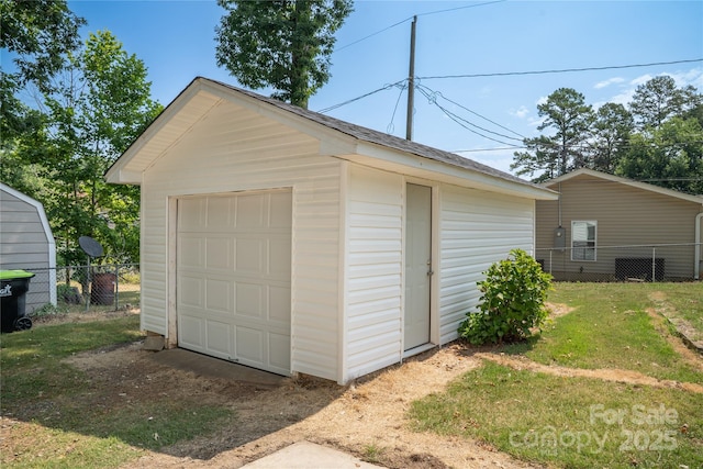 113 Oakleaf Dr, Landrum, SC 29356 - view of detached garage