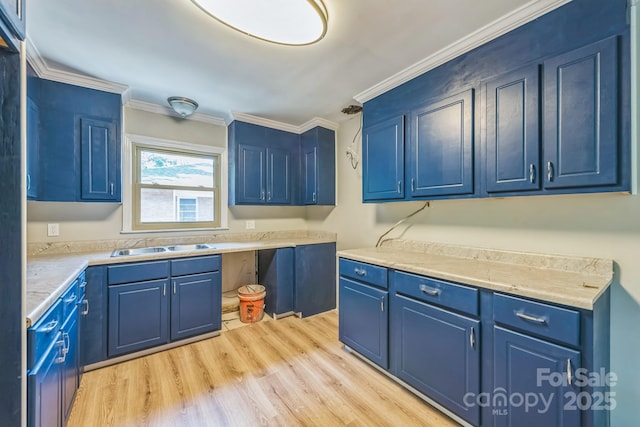 5326 Dolphin Ln Unit 10, Charlotte, NC 28215 - photo 5