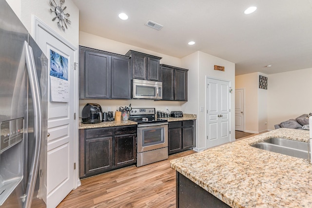 4702 Opus Ln, Charlotte, NC 28214 - photo 9