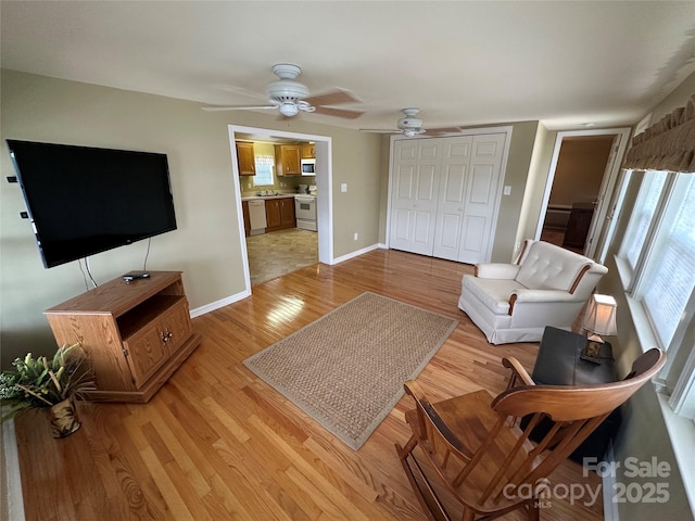 122 Maple St, New London, NC 28127 - photo 8