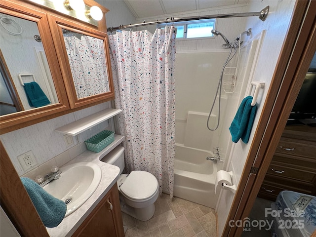 122 Maple St, New London, NC 28127 - photo 17