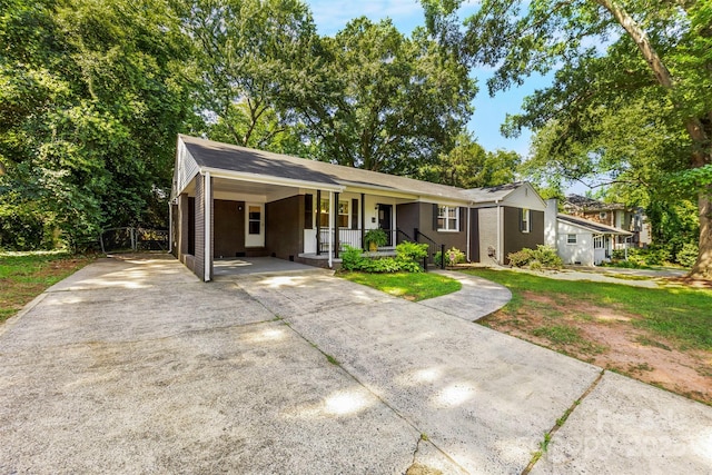 1126 E Woodlawn Rd, Charlotte, NC 28209 - photo 2