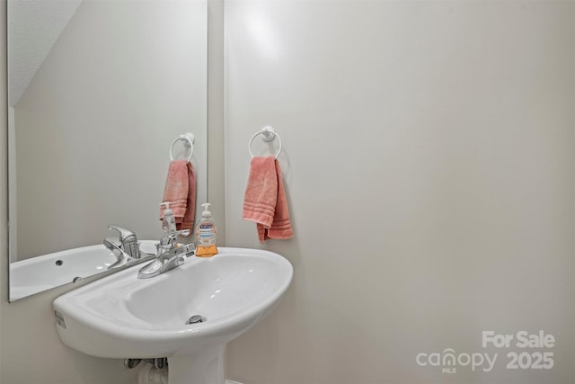 635 Sentinel Oak Ln, Charlotte, NC 28214 - photo 28