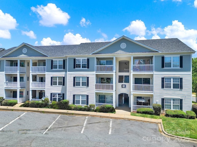 1182 Plaza Walk Dr, Charlotte, NC 28215 - photo 1