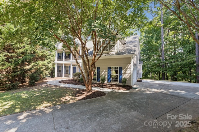1627 Scotch Pine Ln, Tega Cay, SC 29708 - photo 3