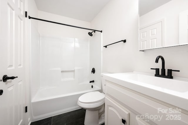 1751 Haywood Manor Rd Unit B, Hendersonville, NC 28791 - photo 21